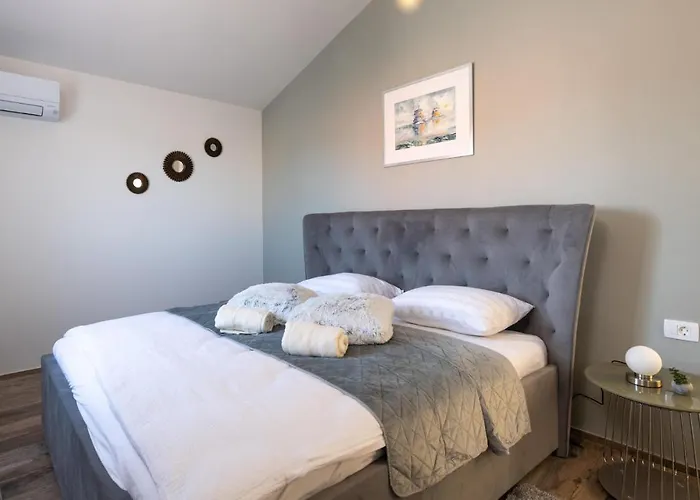 Nyaraló Lovely In With Wifi